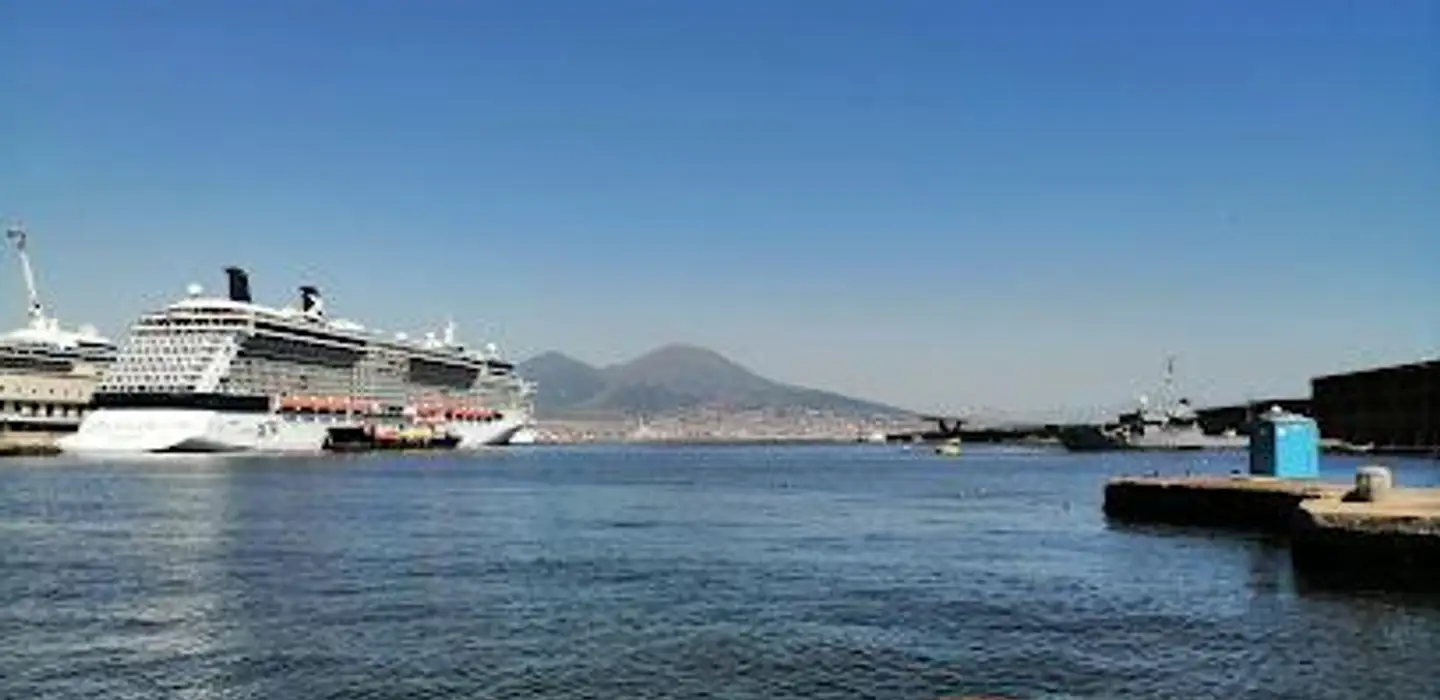 Molo Beverello