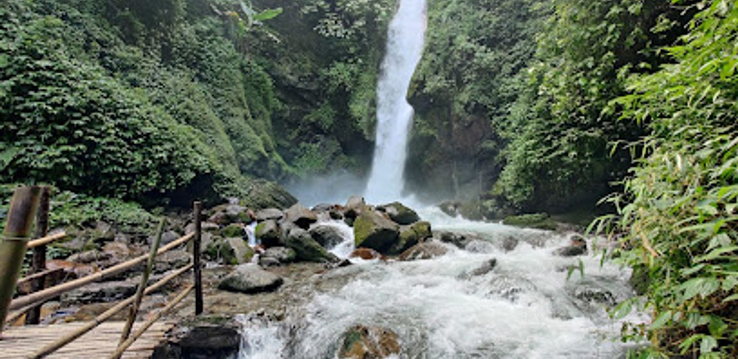 Kanchenjunga Falls