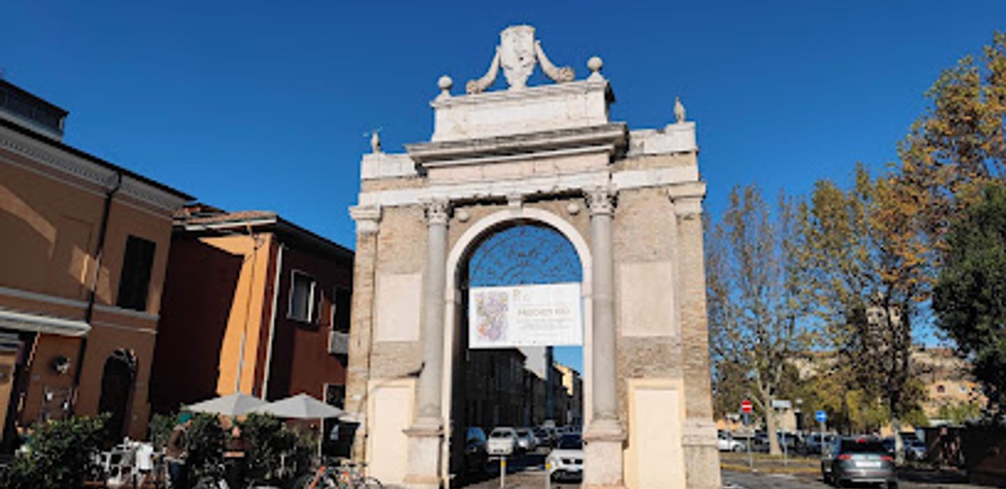 Porta Sisi