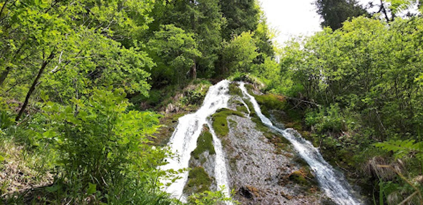 Cascada Cofu