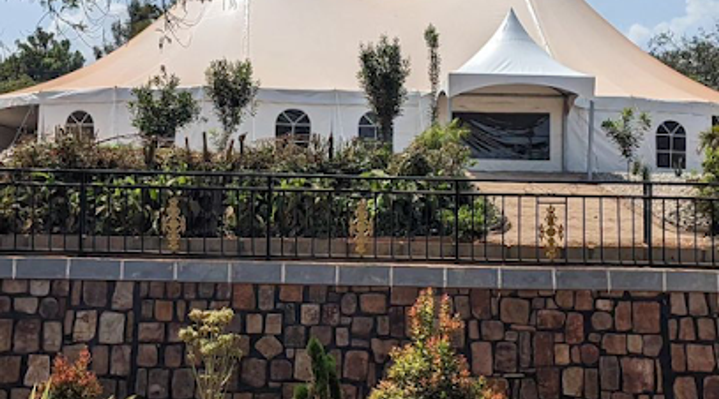 Ituze garden palace