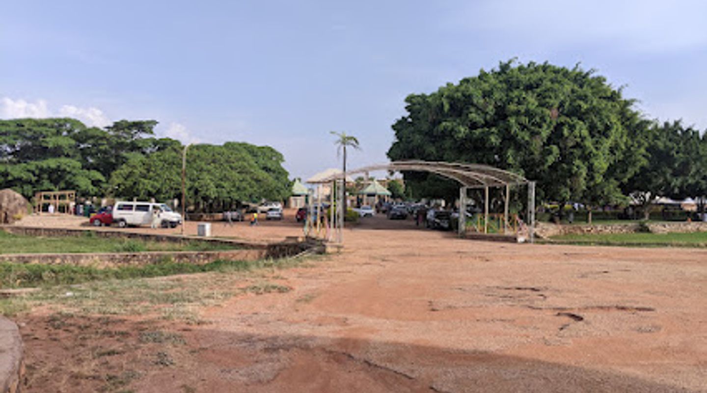 Solomon Lar Annwcement Park