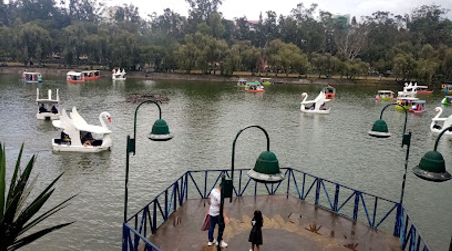 Burnham Lake