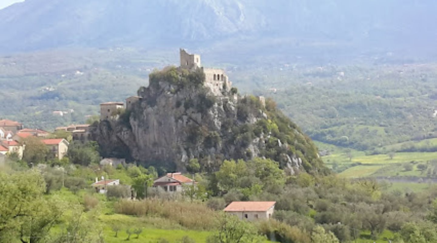 Quaglietta Castle