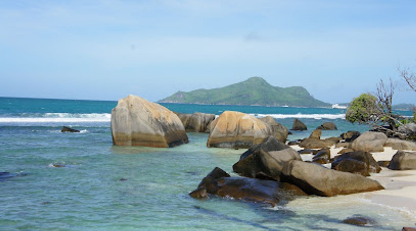 Anse Etoile Beach