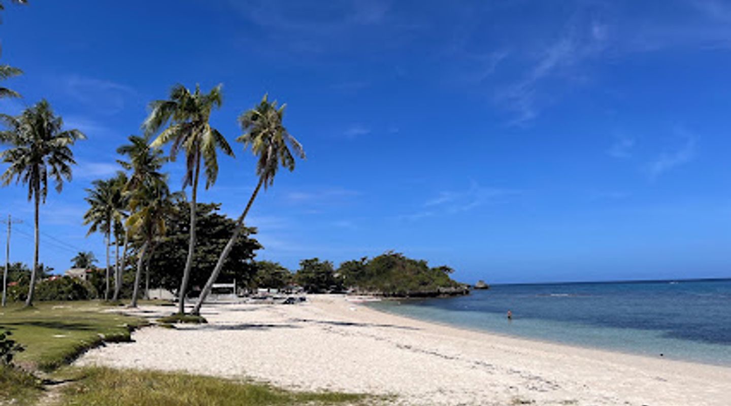 White Sand Beach
