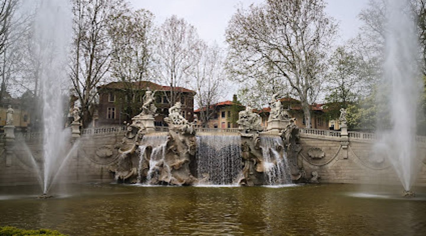 Fontana dei 12 Mesi