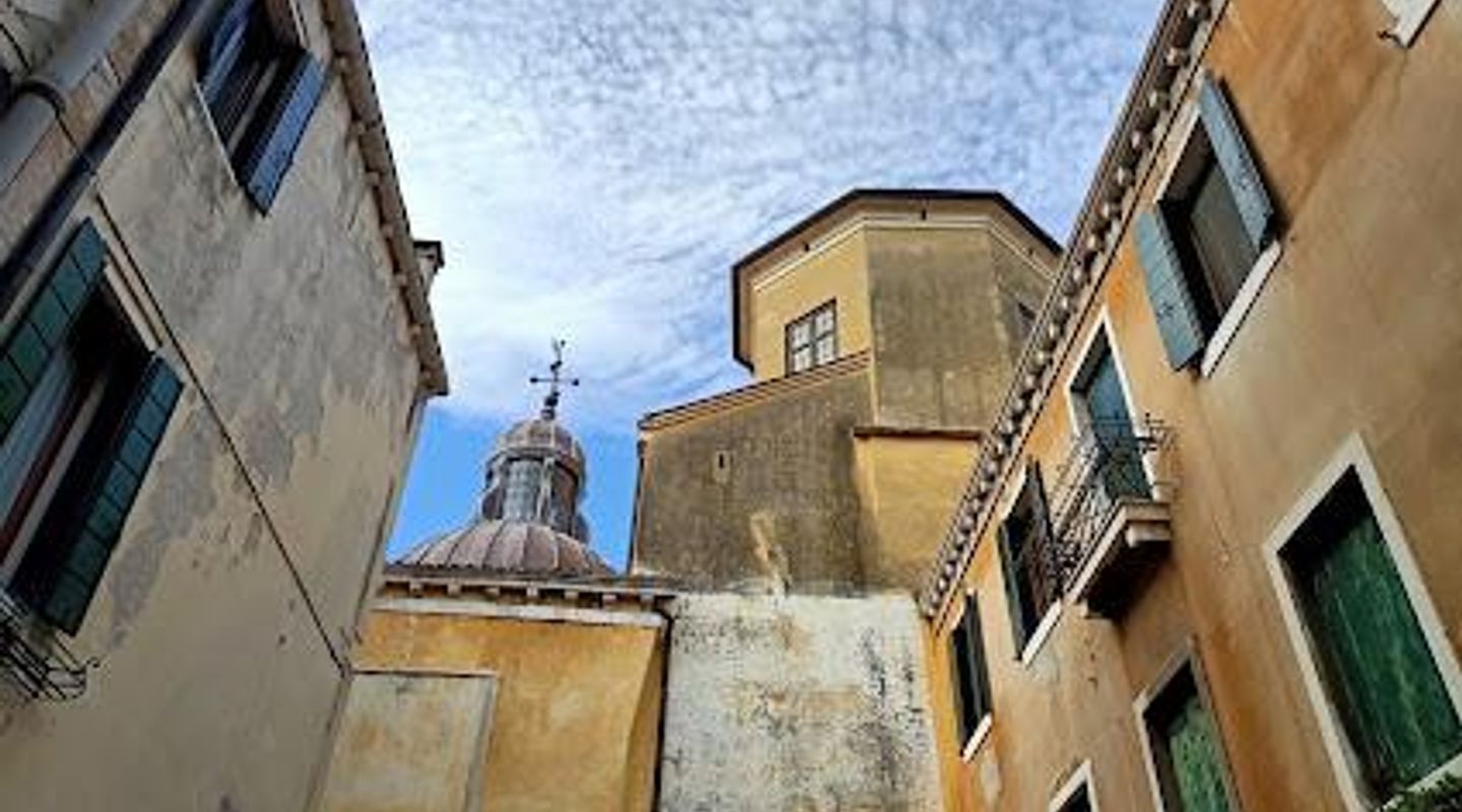 Campo Santi Apostoli