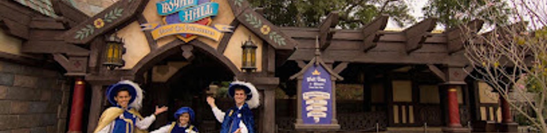 Meet Disney Princesses at Royal Hall