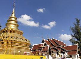 Wat Phra That Si Chom Thong Worawihan