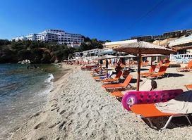 Paralia Mononaftis