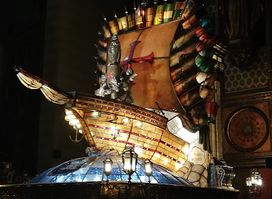 Museo de los Faroles y Rosario de Cristal