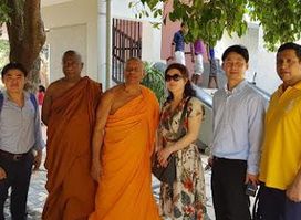Sri Lanka Travel Host - Female/Male Tour Guide/Driver in Sri Lanka