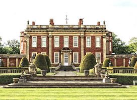 Cottesbrooke Hall & Gardens