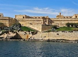 Fort Manoel