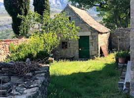 Eko-etno sela Tugare - Central Dalmatia Croatia - Theme Trails