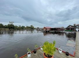 Lebegő Falu kilátó,Caffé és Chill Terasz