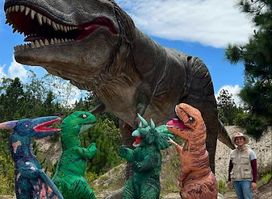 Gondava - The Great Valley of the Dinosaur
