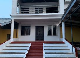 Larteh Kubease Palace