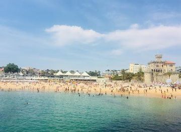 portugal/cascais/attraction/tamariz-beach