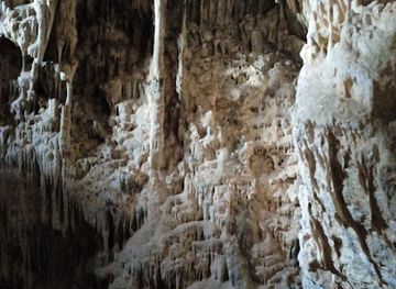 greece/lamia/attraction/spilaio-kagarou-afanou