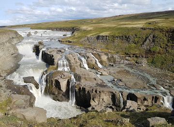 iceland/langjökull-glacier/attraction/dynkur-buoarhalsfoss