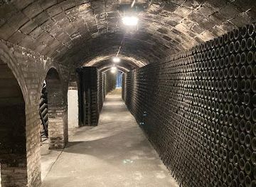 spain/tarragona/attraction/rovellats-cava