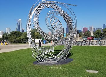 illinois/chicago/attraction/northerly-island-park