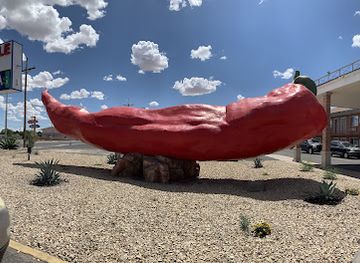 new-mexico/southwest-new-mexico/attraction/world-s-largest-chile-pepper