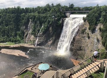 canada/quebec/attraction/montmorency-falls-vista-point
