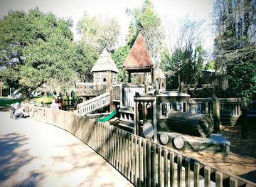 california/oakland/attraction/rockridge-temescal-greenbelt