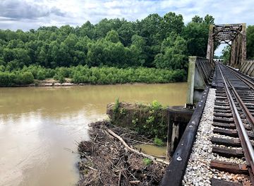 mississippi/tombigbee-national-forest/attraction/lee-tartt-nature-preserve