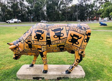australia/goulburn-valley/attraction/shepparton-moooving-art