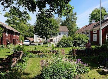 sweden/dalarna/attraction/karlfeldtsgarden-i-karlbo