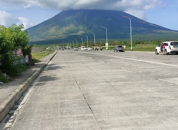 philippines/bicol-region/attraction/bicol