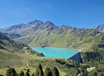 switzerland/nendaz/attraction/bisse-de-cherve