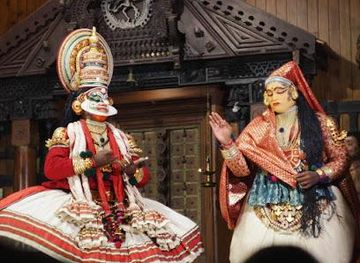 india/kochi/attraction/great-k-v-kathakali-centre