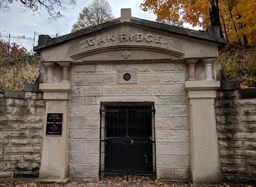 illinois/lincoln-home-national-historic-site/attraction/first-resting-place-of-abraham-lincoln