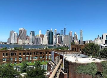 connecticut/greenwich-point-park/attraction/fruit-street-sitting-area