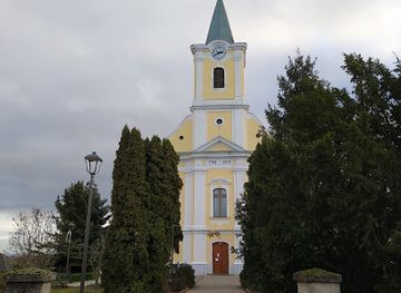 slovakia/horna-nitra/attraction/archeologicke-muzeum-velkej-moravy