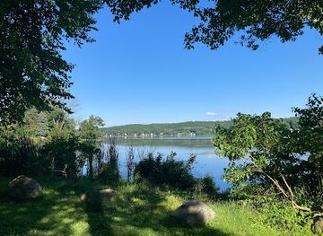 new-jersey/skylands-region/attraction/lake-musconetcong-park