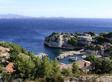 france/aix-en-provence/attraction/port-departemental-de-niolon