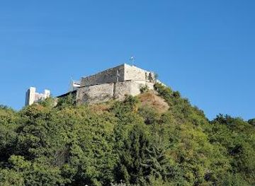 hungary/tatabanya/attraction/csokako-castle
