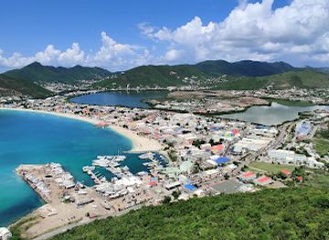 sint-maarten/maho/attraction/pelican-peak-st-maarten