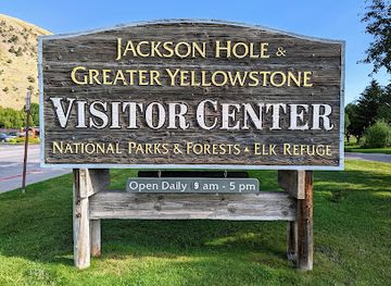 wyoming/jackson-hole/attraction/national-elk-refuge-greater-yellowstone-visitor-center
