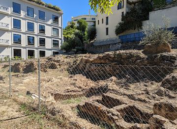 greece/attica/attraction/temple-of-artemis-agrotera