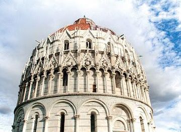 italy/lucca/attraction/battistero-di-san-giovanni