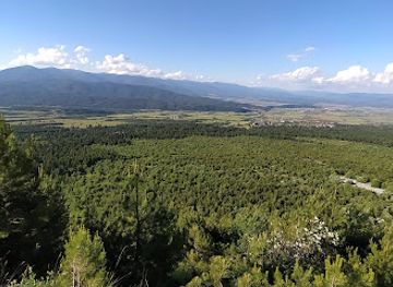bulgaria/dobrinishte/attraction/viewpoint-of-the-valley-of-razlog