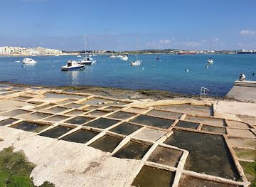 malta/tas-silg-area/attraction/salt-pans