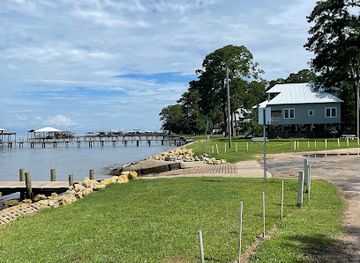 alabama/fairhope/attraction/mullet-point-park